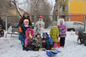 Парад снеговиков