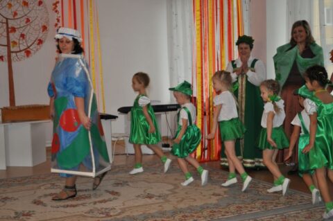 Огуречки в банку - шагом марш!